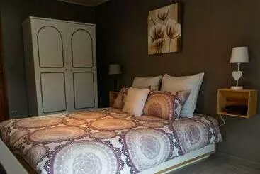 ペンション Chambres En Chalet Petit Déjeuner Inclus