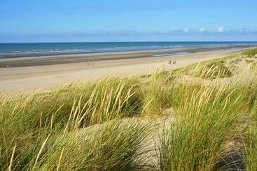 هتل Plopsaland Theater