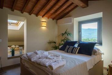 ベッドアンドブレックファースト Alba Morus Bed E Breakfast Sentiti A Casa Nel Cuore Della Toscana