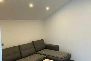 Pansiyon Studio Privée Vesoul  Wifi,tv,clim,parking Gratuit