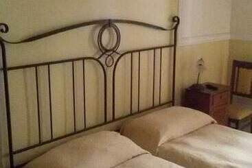 Отель Bella Napoli