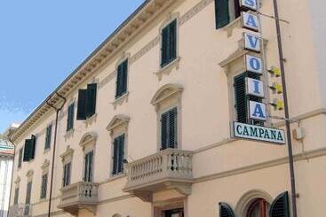 ホテル Savoia E Campana