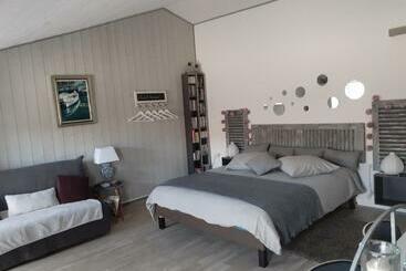 Bed and Breakfast Belle De Nuit