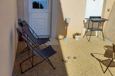 민박 Chambre D Hôte Chez Nathalie & Roland