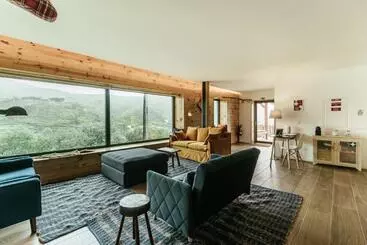 هتل Unhais Valley   Country House