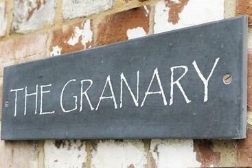 פנסיון The Granary