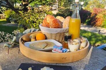 Pensionat Les Rauches  Quai Loire