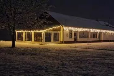 Aamiaismajoitus (B&B) Tisza White House