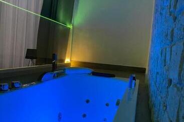 تختخواب و صبحانه Salotto Toledo