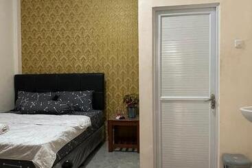 پانسیون Nadyah Syariah Homestay