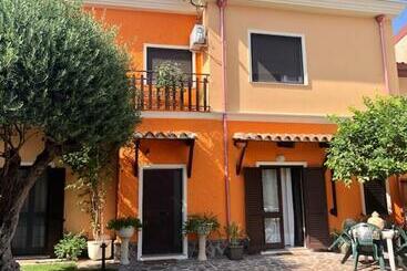 פנסיון Villa Francesca