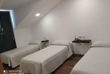 Pensão Huellas Albergue Turístico