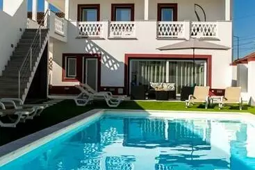 Aamiaismajoitus (B&B) Casa Dos Rosas