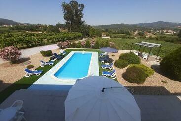 Pensione As Casinhas Dos Meus Avós By Quinta Do Paço