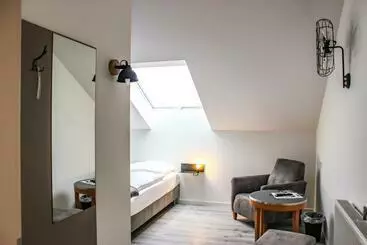 ペンション Prima Inn Unterkunft Direkt über Der Bar Am Minimax