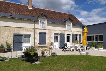 פנסיון Les Ormeaux