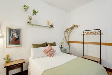 膳宿费 Habitación En La Rambla