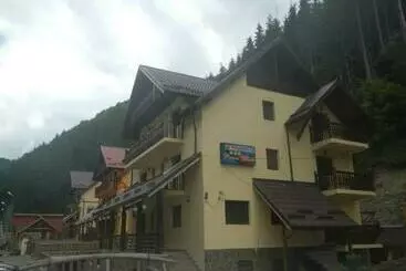 Pensiunea Poiana Uliului