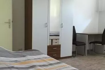 Pension 3 Monteurzimmer Als Wohngemeinschaft Zur Selbstversorgung