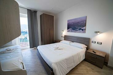 פנסיון Residenza Scaringelo