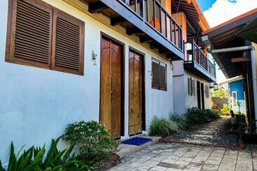 הוסטל Capung Guesthouse