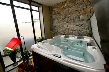 Bed and Breakfast Appartement Spa Privatif Grenoble At Home Spa