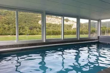 Aamiaismajoitus (B&B) Le Val Des Cerfs   Het Hertendal