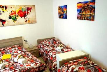 پانسیون La Lanterna Sul Comò