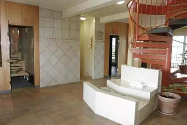 هتل Landhaus Milser