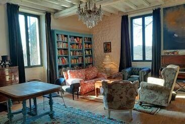 Aux Tuileries Nord B&b