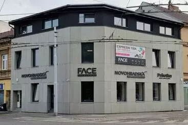 Majatalo Novohradská