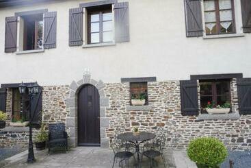 ベッドアンドブレックファースト La Guesnonniere