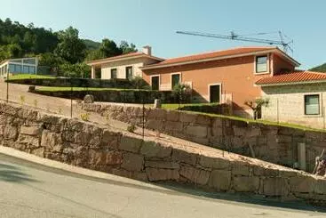 Aamiaismajoitus (B&B) Casa Dos Codessos