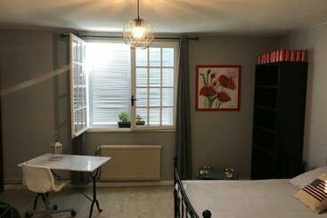 פנסיון La Pause Nuitonne