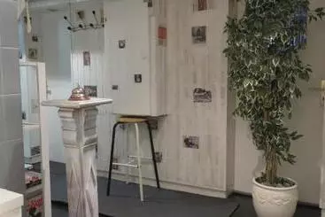 ベッドアンドブレックファースト La Malle   La Suite