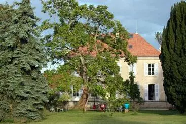 Aamiaismajoitus (B&B) Le Clos Des Roseaux