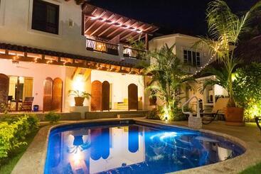 پانسیون Villas Sunrisa