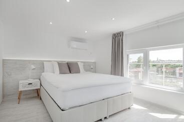 פנסיון Gramada Guest House