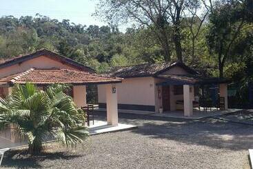 Pansiyon Pousada E Pesqueiro Trem Do Peixe