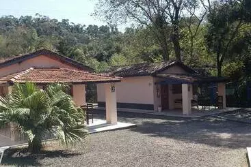 ペンション Pousada E Pesqueiro Trem Do Peixe