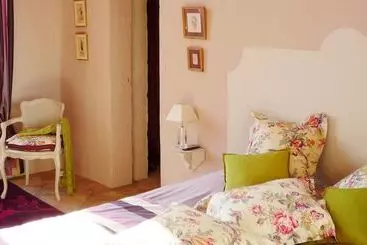 فندق Domaine Des Escaunes