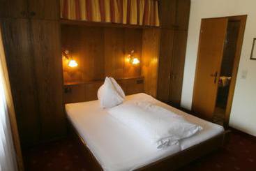 فندق Gasthof Pension Kröll