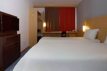 酒店 Ibis Yaroslavl Center