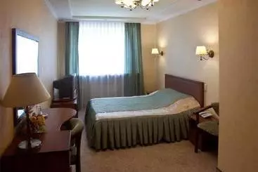 Отель Oktyabrskaya