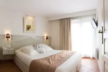 호텔 La Closerie Spa & Résidence Hôtel