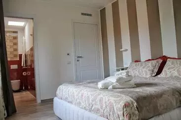 Majatalo Le Residenze Di Carlà   Stampace