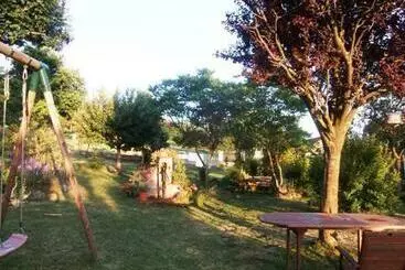 Aamiaismajoitus (B&B) Les Frênes