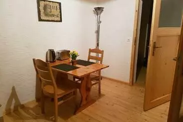 ペンション Bio Hof Moosburg Am See Mit Sauna