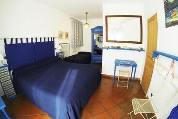 בית מלון כפרי Agriturismo Terre Di Mare Bordighera