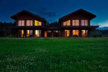 هتل آپارتمان Ami Residence